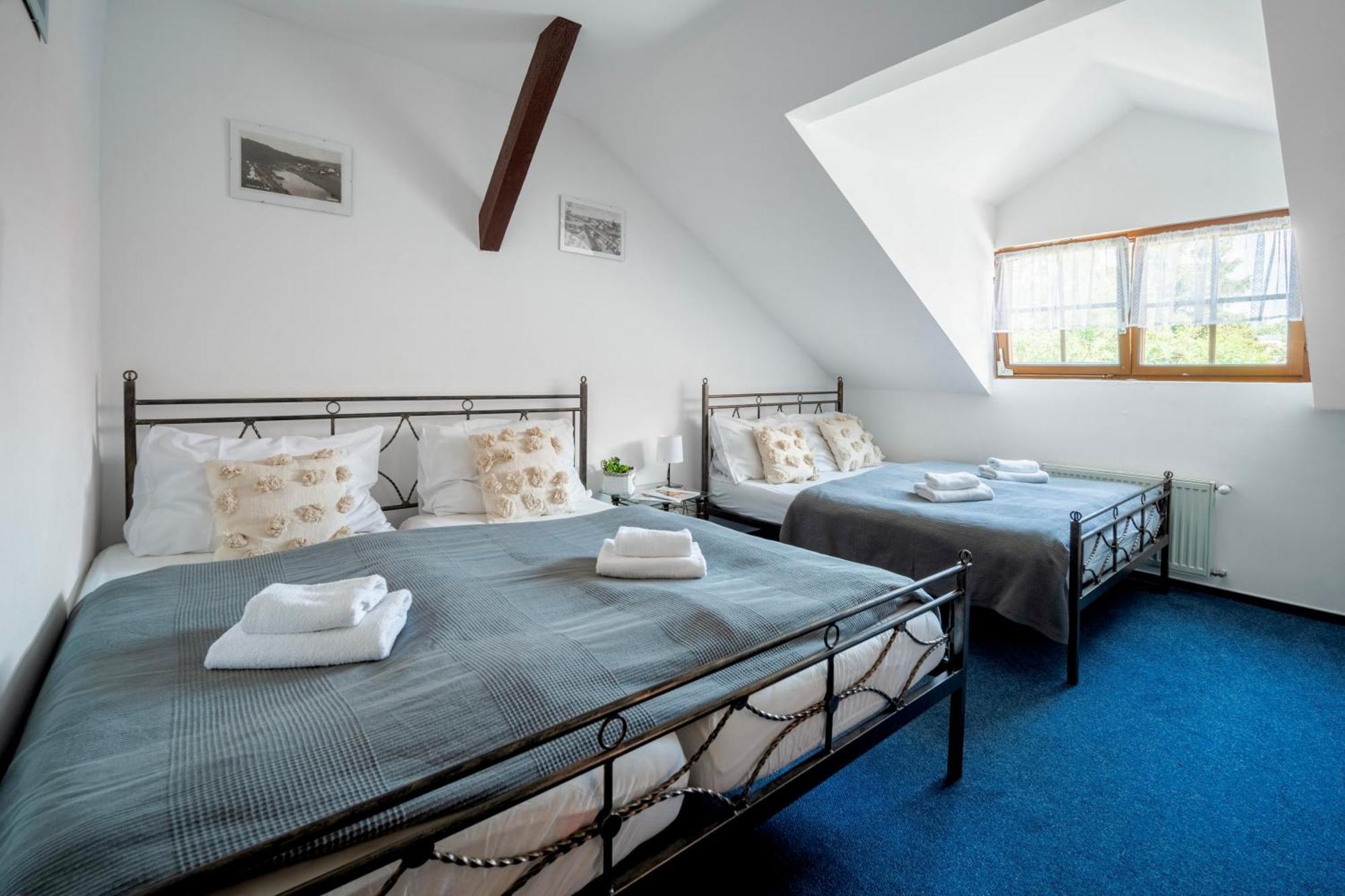 Chocerady Hotel Ostende מראה חיצוני תמונה
