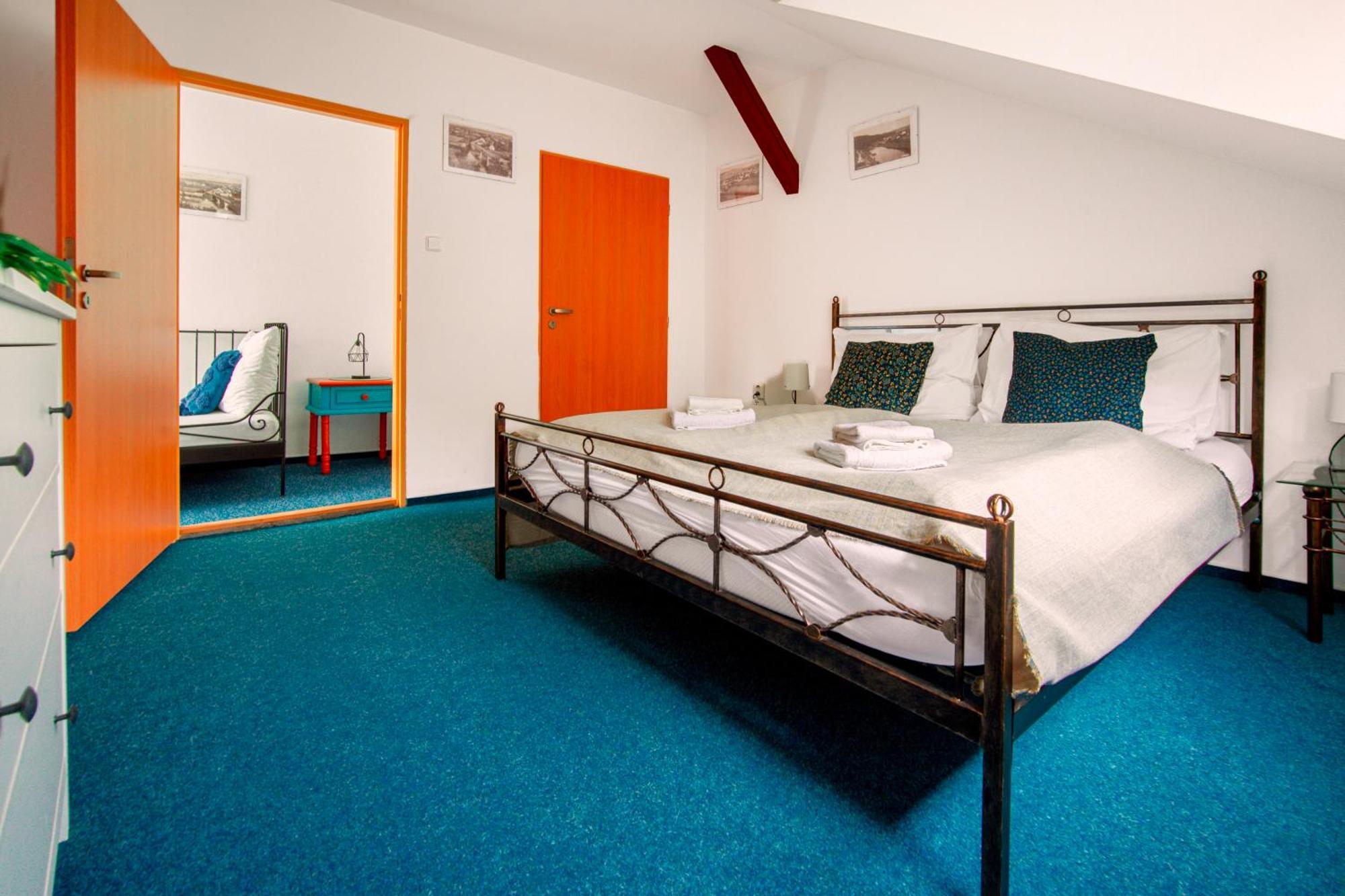 Chocerady Hotel Ostende מראה חיצוני תמונה