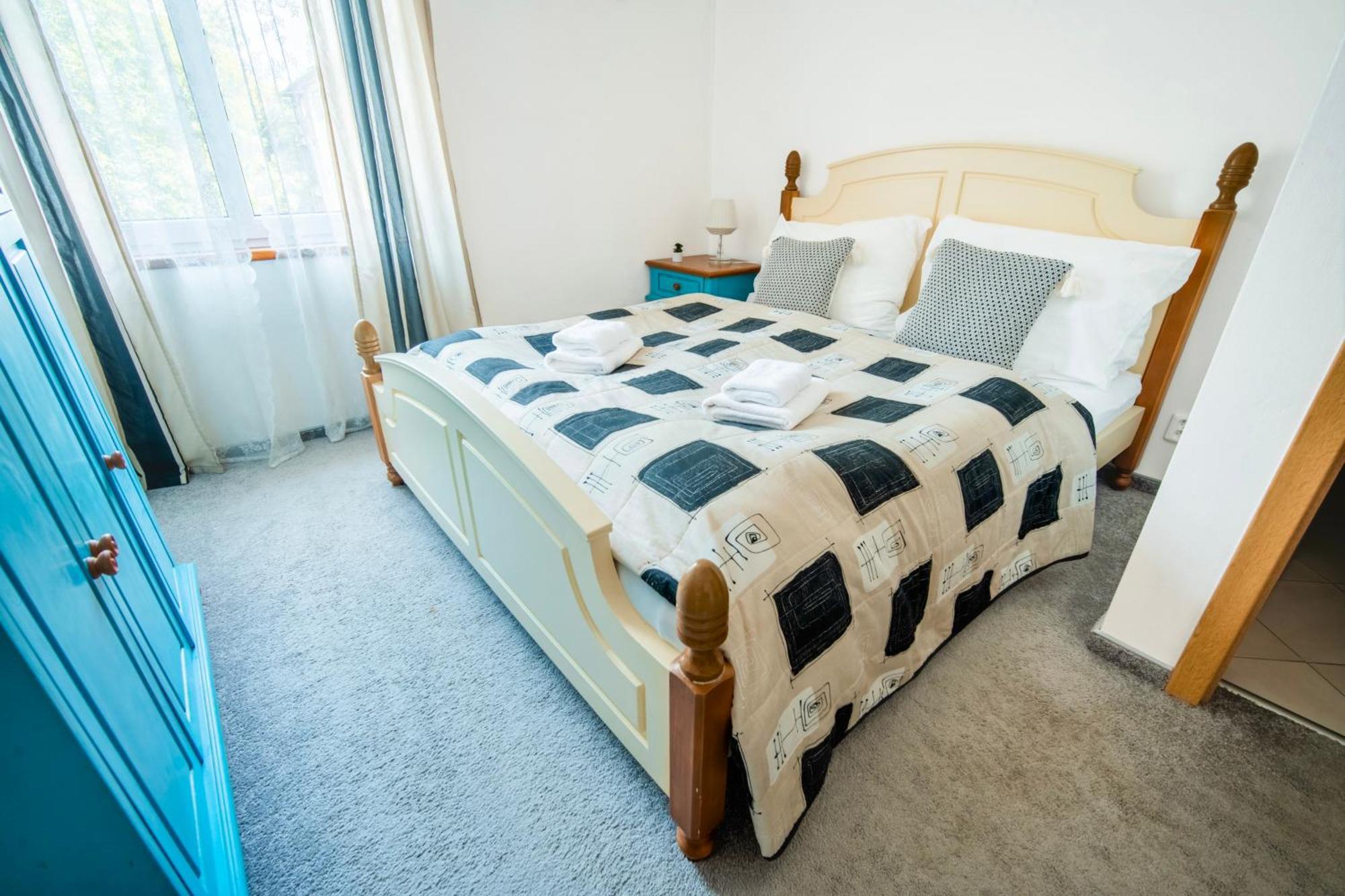 Chocerady Hotel Ostende מראה חיצוני תמונה